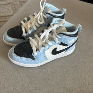 Boys Jordan 1s